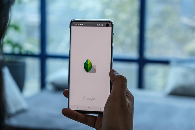 ada 5 aplikasi edit foto yang direkomendasikan buat lo di dalam smartphone. bisa edit foto #MauLagiDimanapun bro!